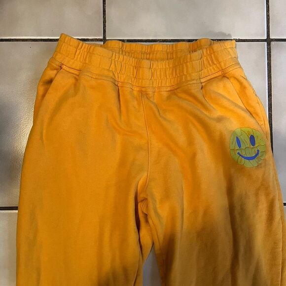 Outdoor Voices Yellow Joggers Relaxed Fit Durable Fabric - Picture 2 of 4